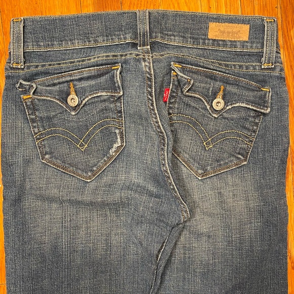 Levi's 542 Tilted Flare Women's Jeans Size 8 Medium Distressed - Picture 9 of 11